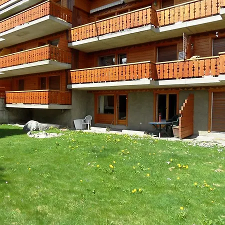 Delta Apartment *